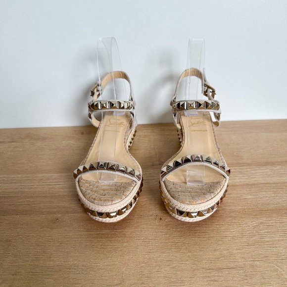 ❤️SOLD❤️Christian Louboutin Sandals - Picture 3 of 11